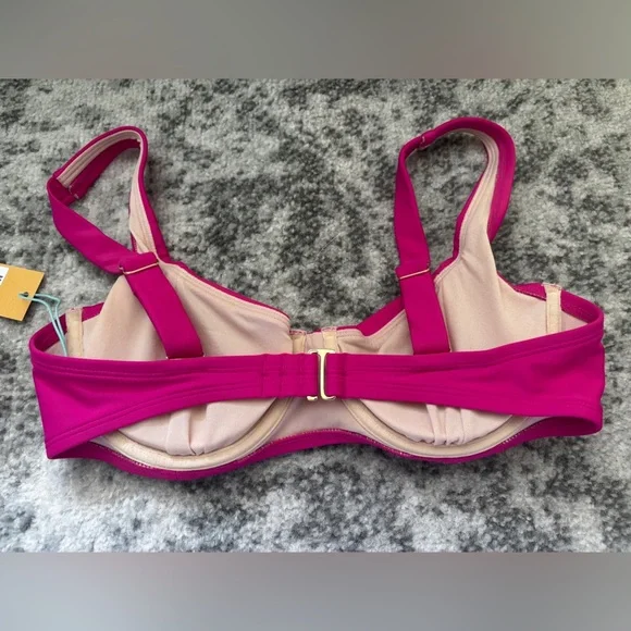 NWT Wild Fable Bikini Top Pink Underwire Removable Pads Size Medium (8-10) - Picture 3 of 4